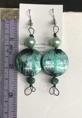 BOUCLES D’OREILLES PASTILLES ÉMERAUDE