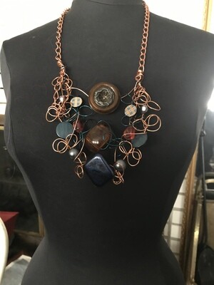COLLIER BOUTON ANTIQUE