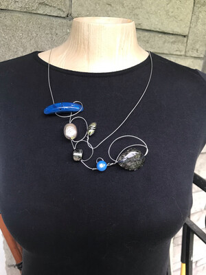 COLLIER PÉLICAN BLEU