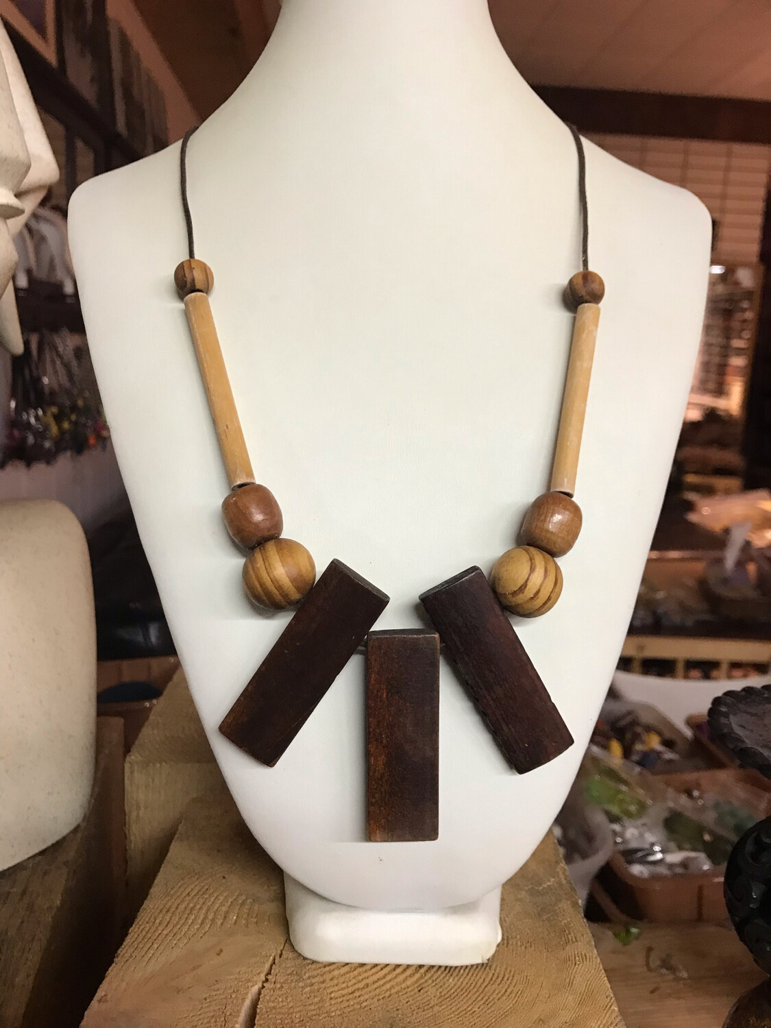 COLLIER BOIS D’INSPIRATION NATURE