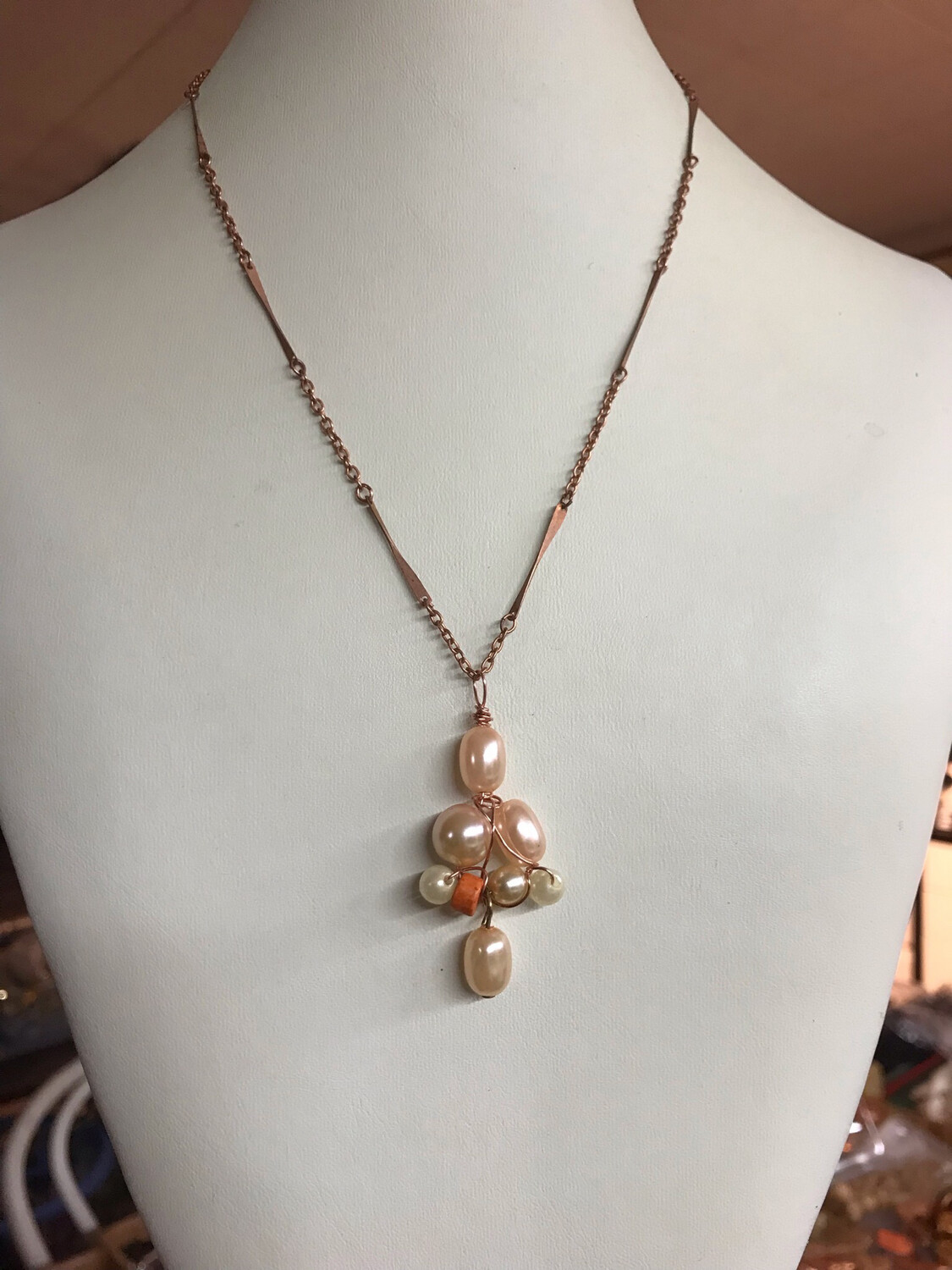 COLLIER MÉDAILLON ARTISTIQUE PÊCHE FUZZY