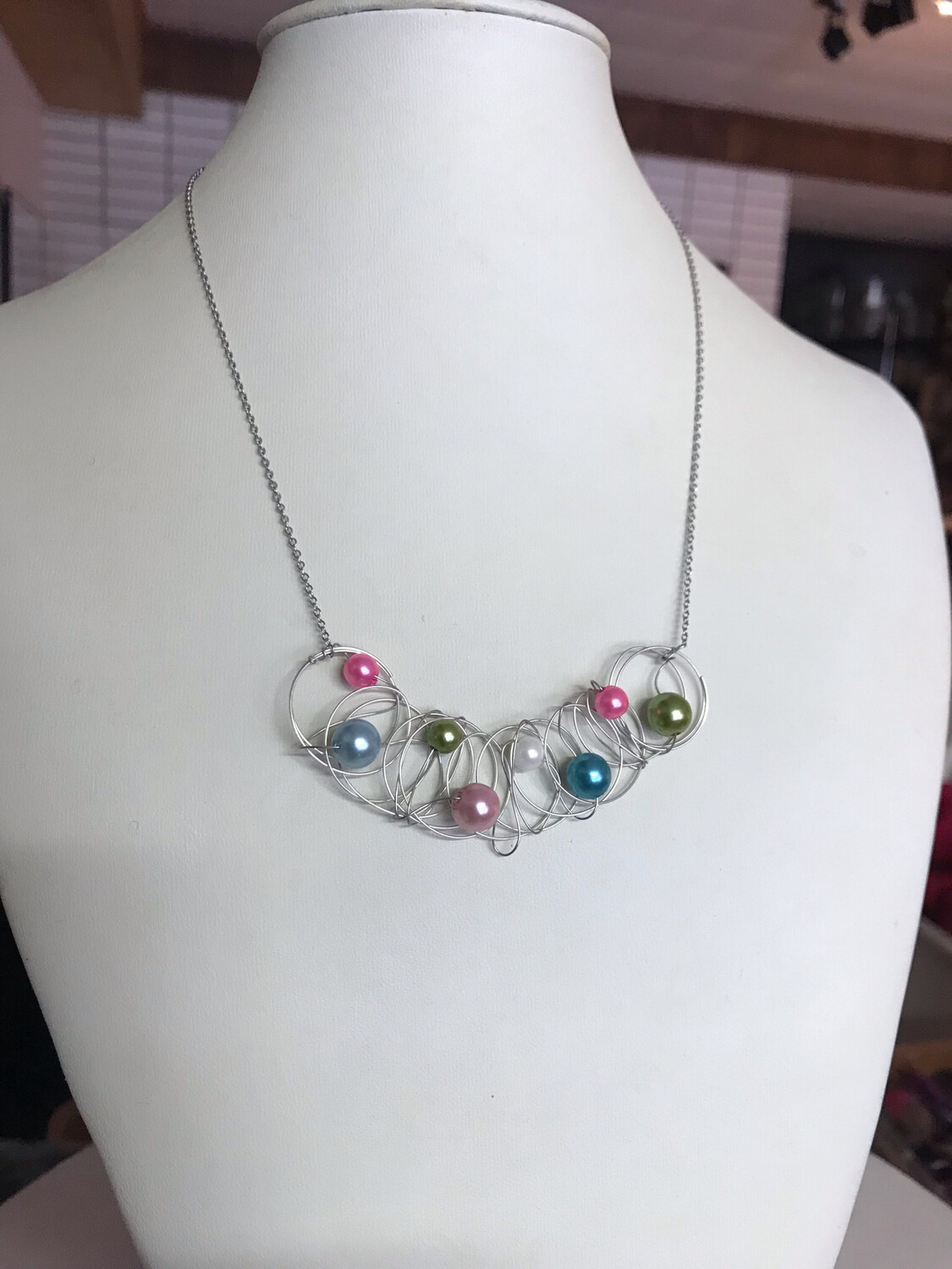 COLLIER ANNEAUX MULTICOLORE