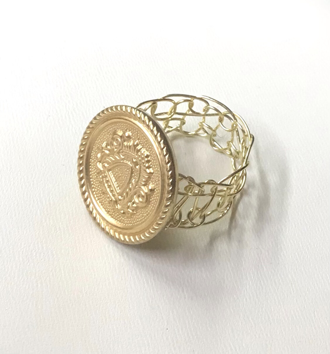 BAGUE ARMOIRIE