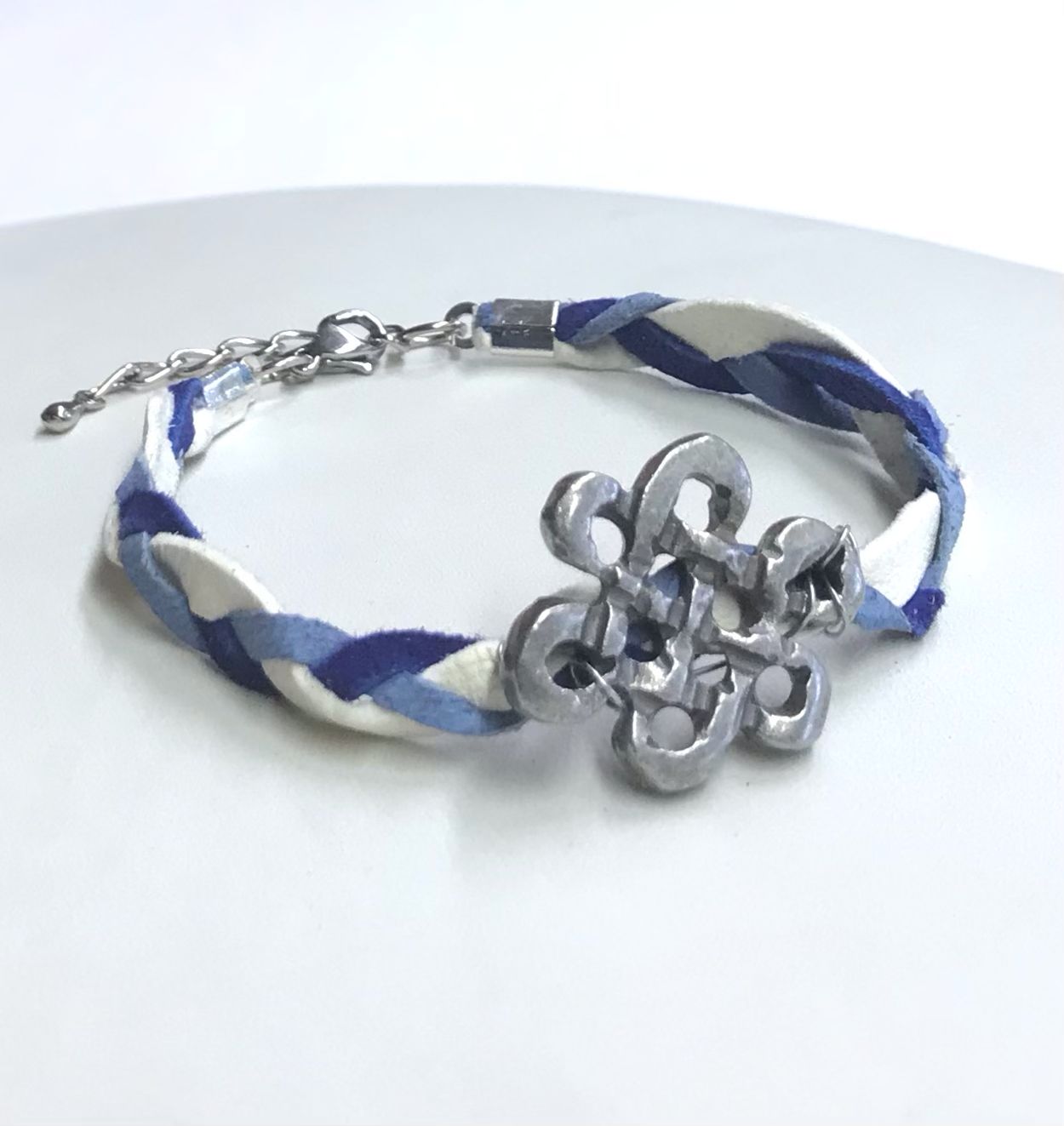 BRACELET TRESSÉ FLEUR DE LYS