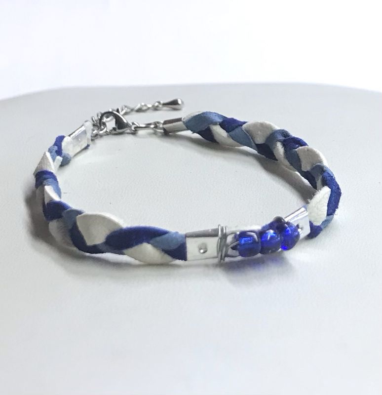 BRACELET TRESSÉ BLEU DE VERRE