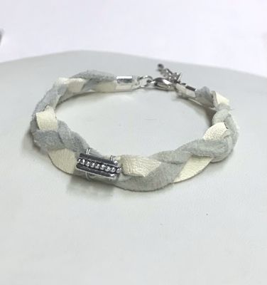 BRACELET TRESSÉ GRIS MÉTALLIQUE 