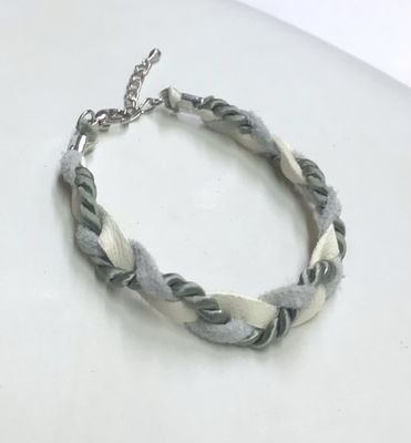 BRACELET TRESSÉ VERT TENDRE