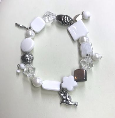 BRACELET CHARMS BLANC 