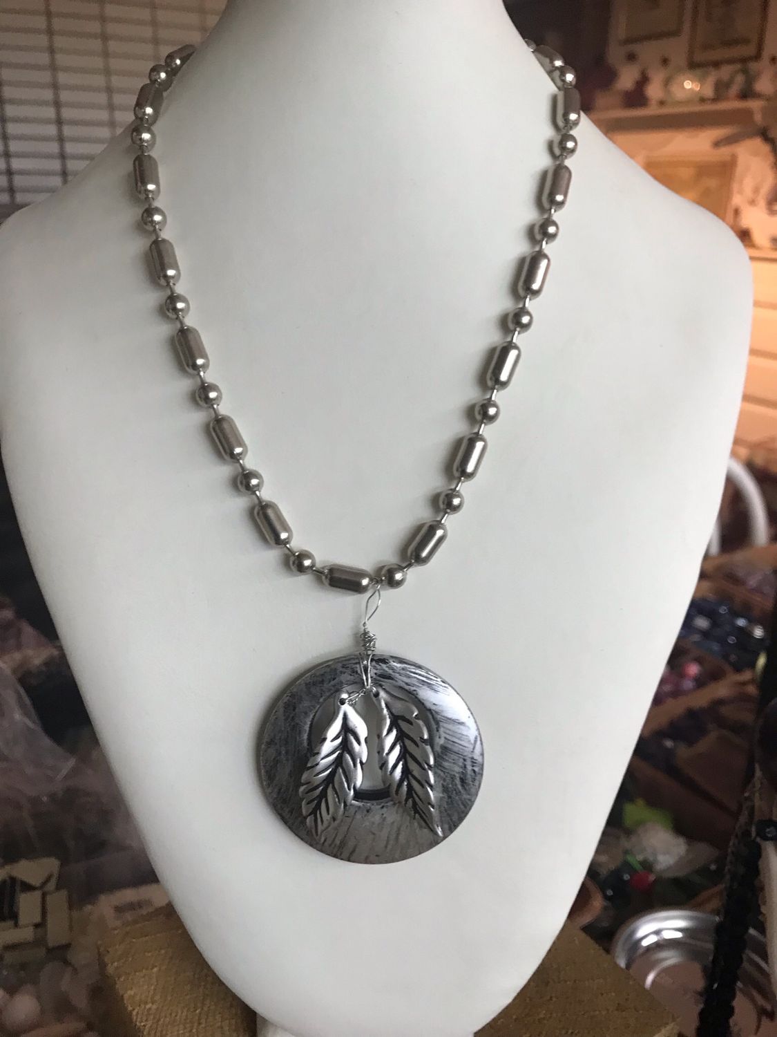 COLLIER CHAÎNE FEUILLES