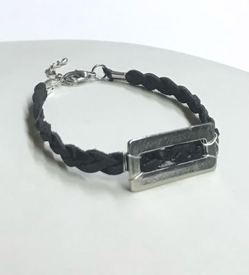 BRACELET TRESSÉ NOIR MÉTALLIQUE