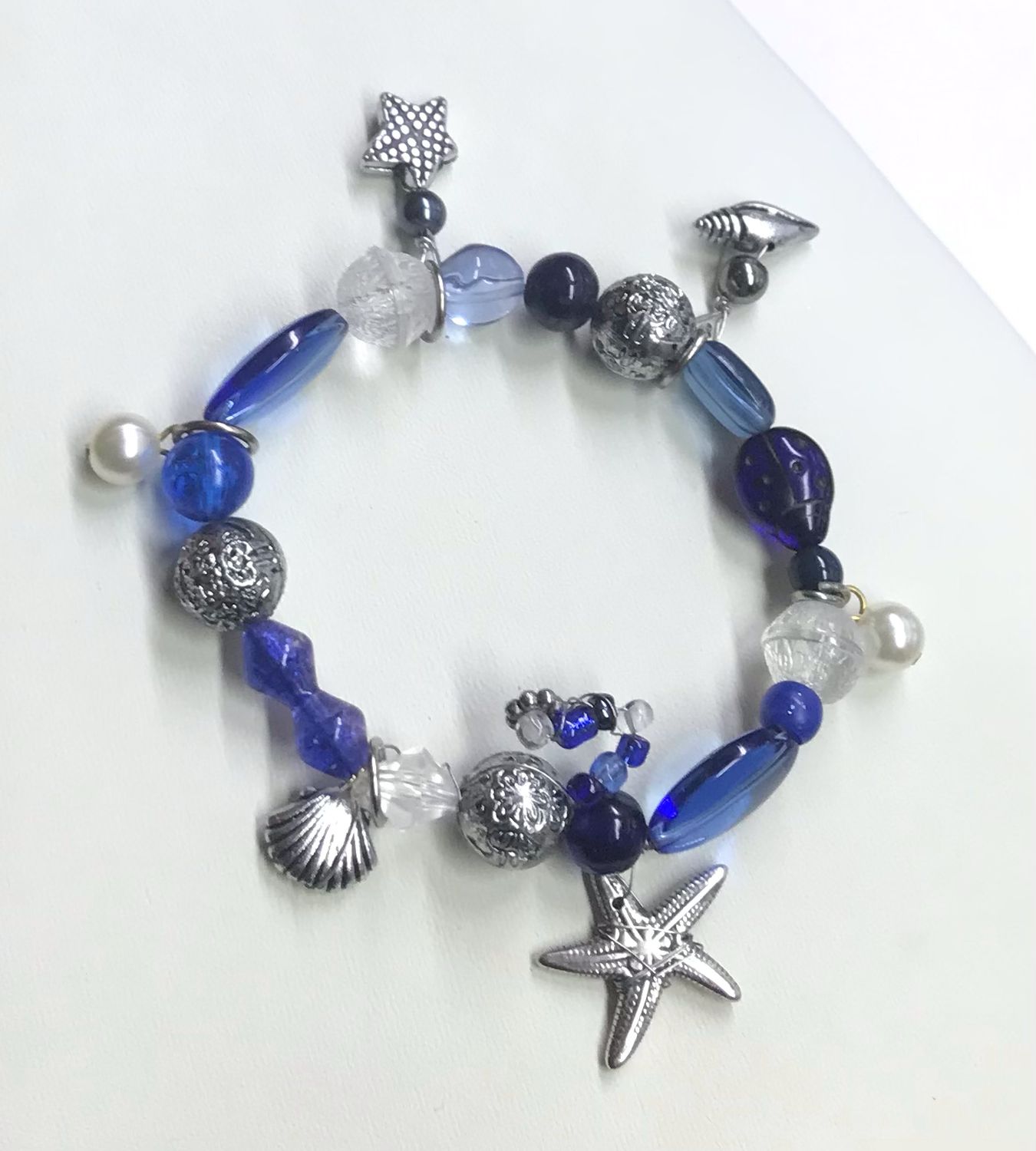 BRACELET CHARMS BLEU ÉTOILÉ 