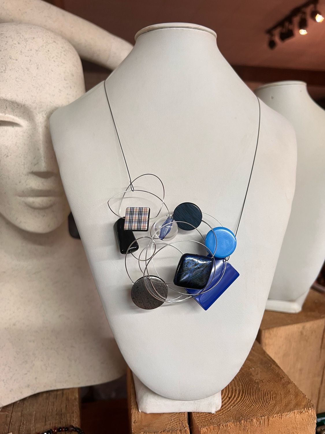 COLLIER ÉVASION BLEU