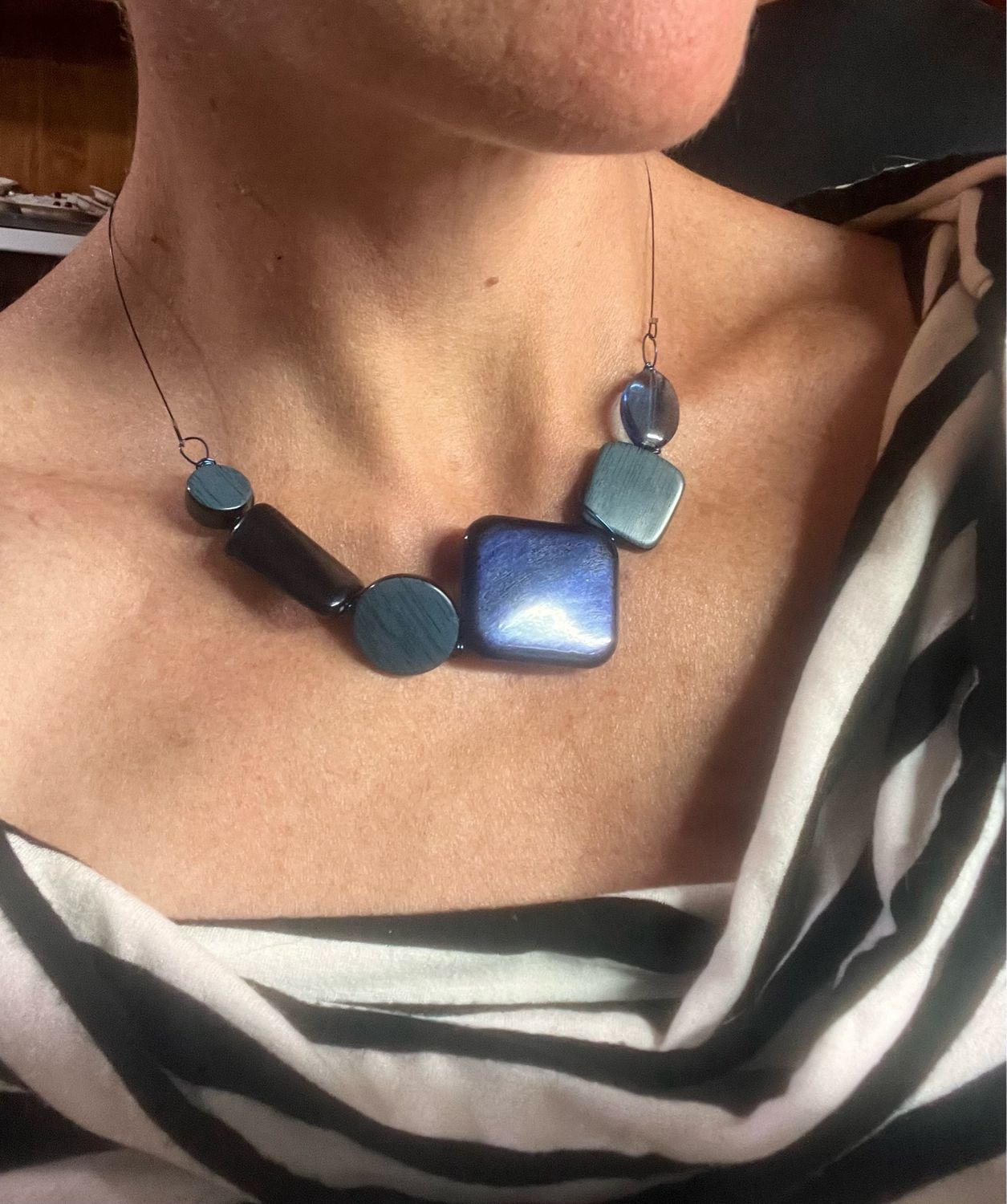 COLLIER HAÏKU BLEU