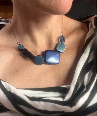 COLLIER HAÏKU BLEU