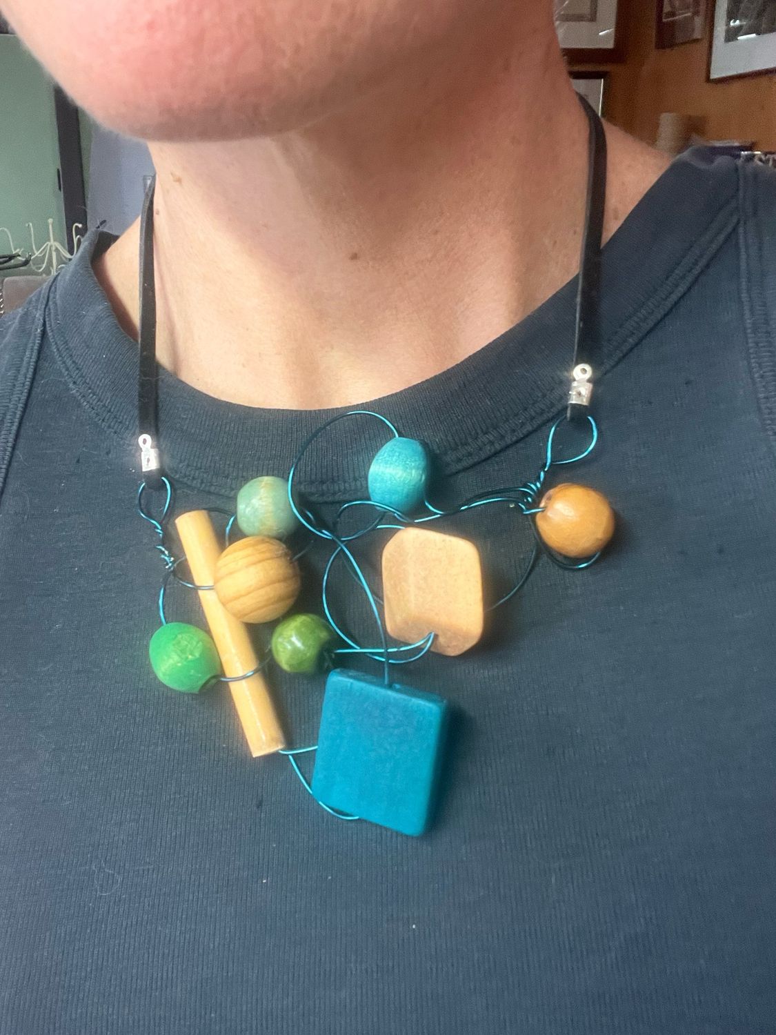 COLLIER BOIS MIX AQUA