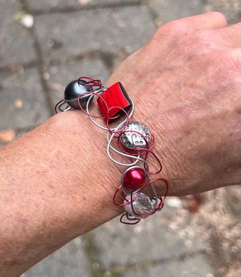 BRACELET FOUFOU ROUGE