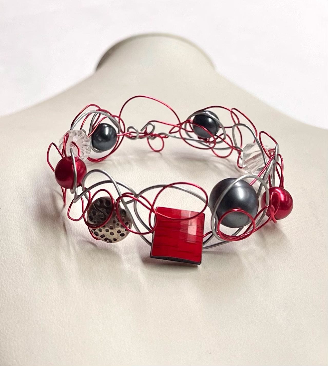 BRACELET FOUFOU ROUGE