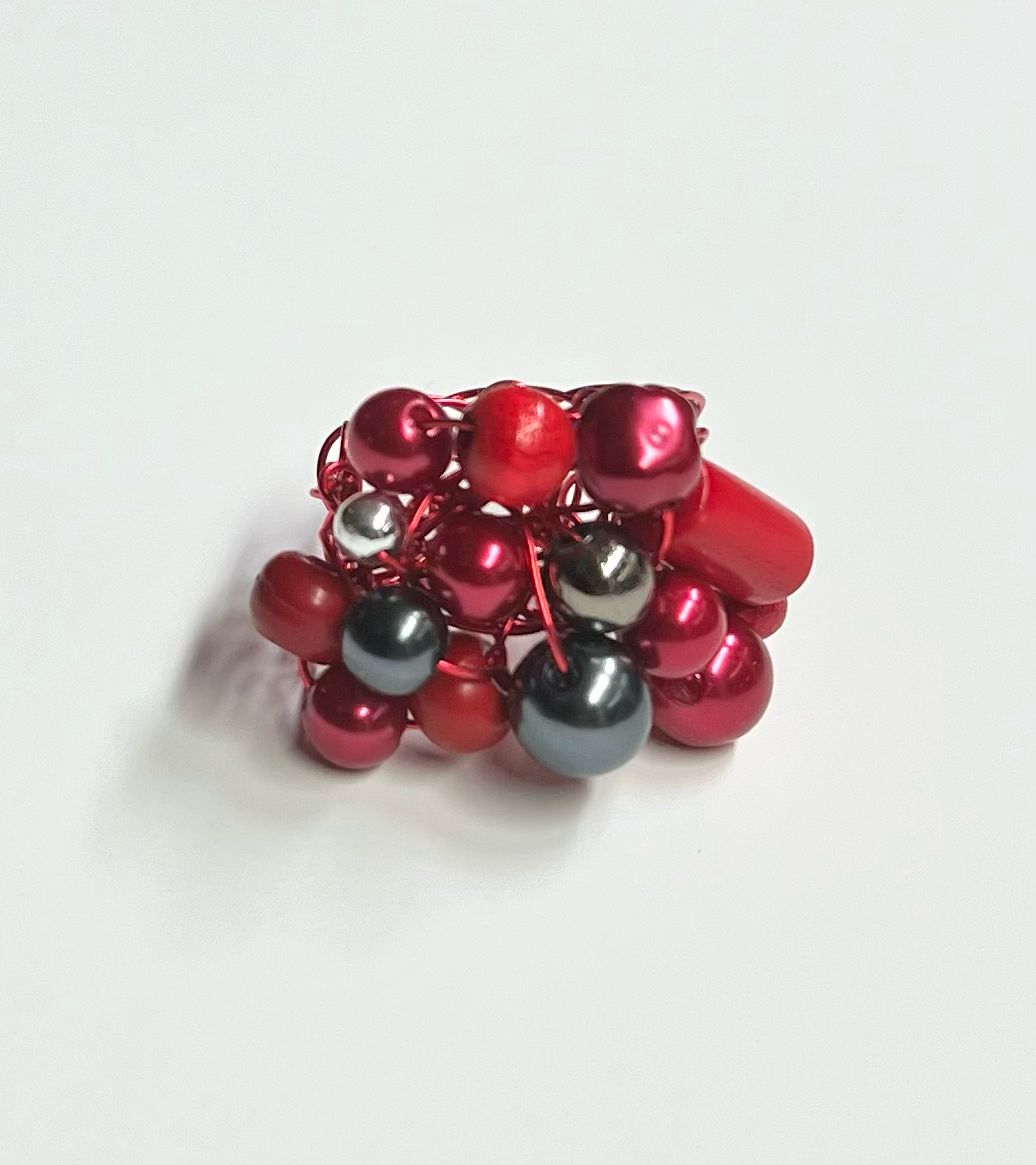 BAGUE ROUGE PERLES