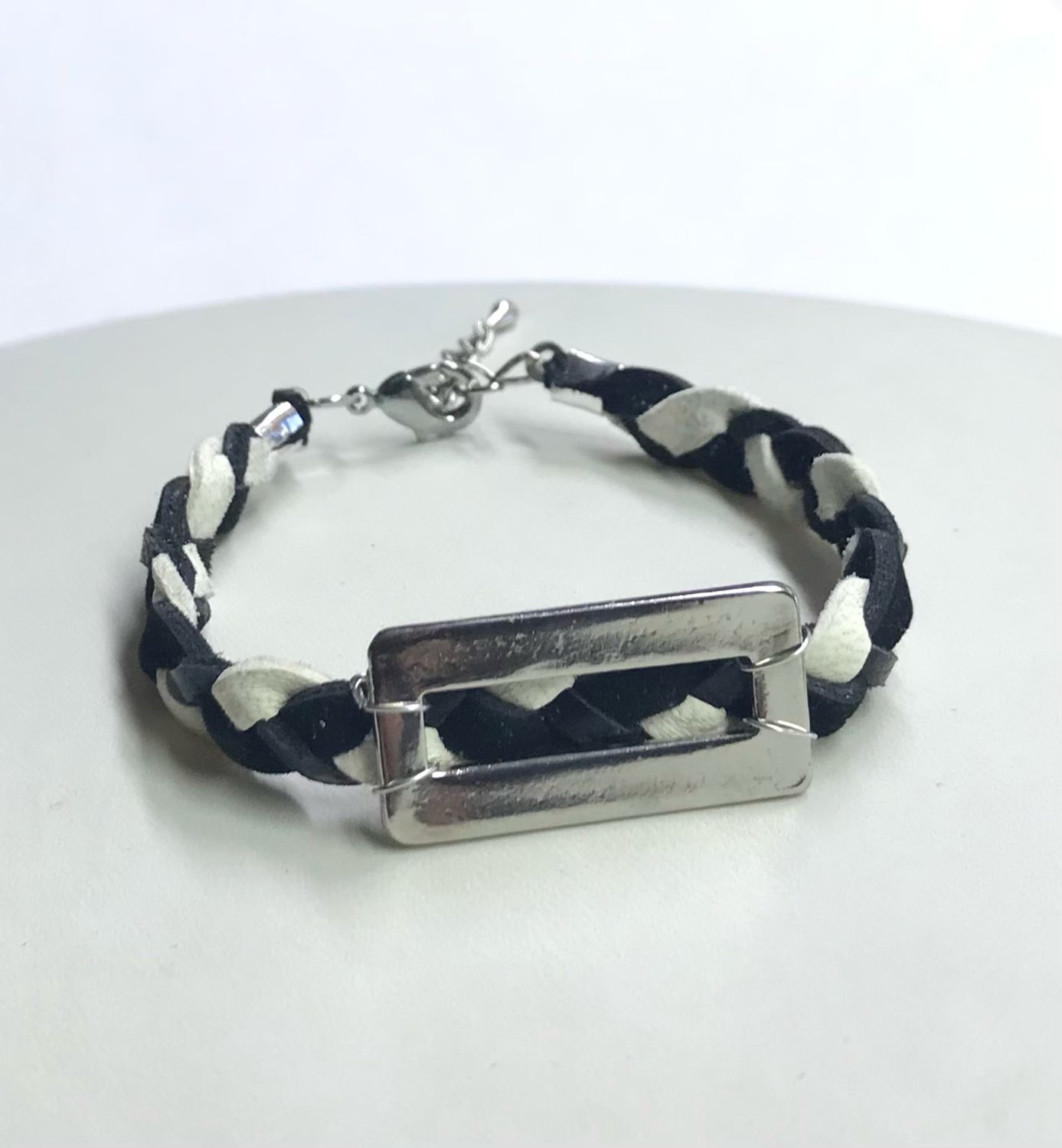 BRACELET RACING NOIR ET BLANC