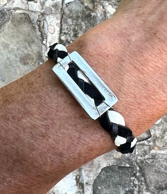 BRACELET RACING NOIR ET BLANC