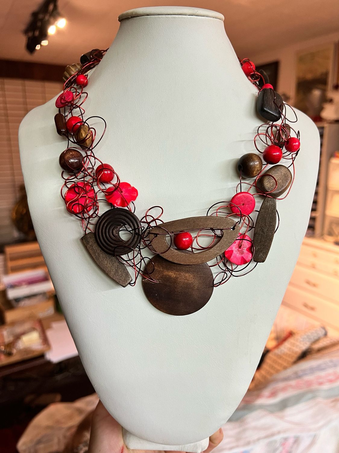 COLLIER ROYAL BOIS ROUGE