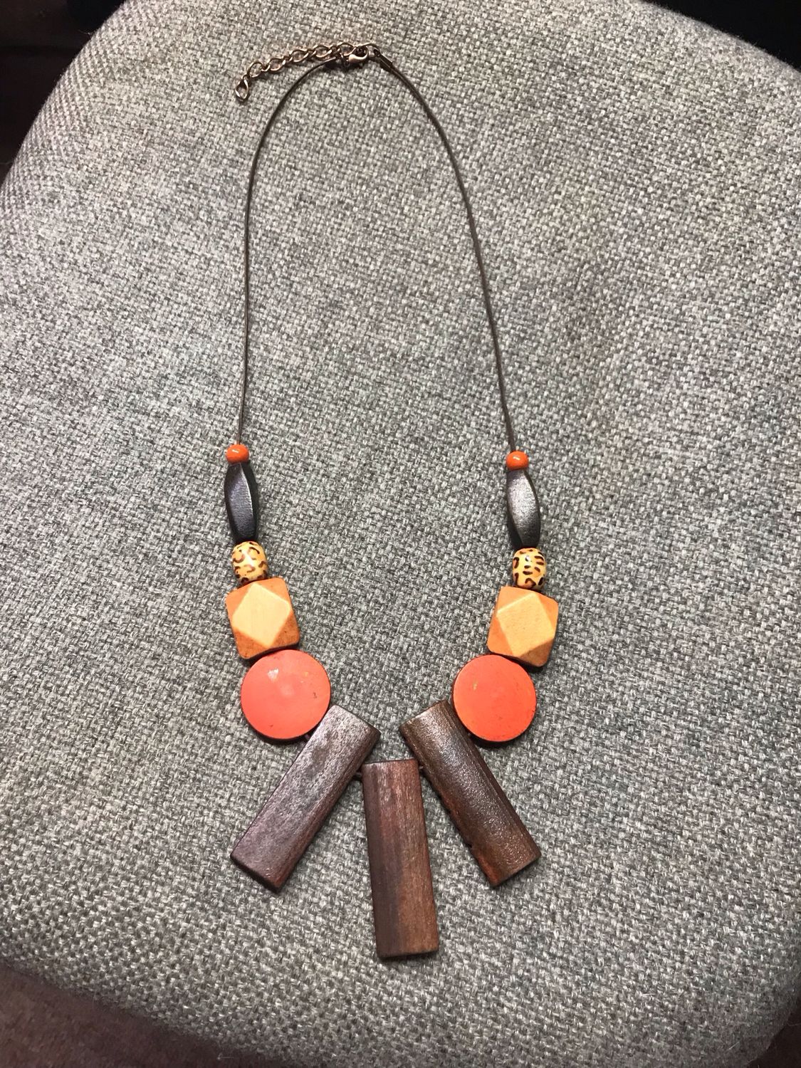 COLLIER BOIS D’INSPIRATION ORANGE