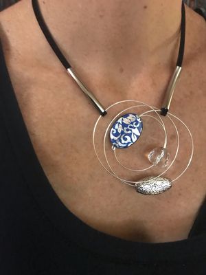COLLIER C CHIC BLEU ARGENTÉ 