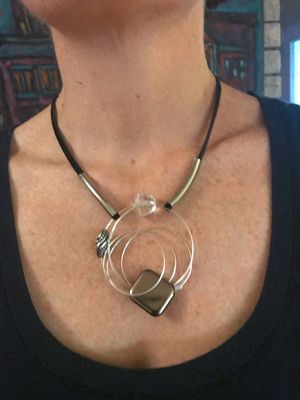 COLLIER C CHIC BRONZE