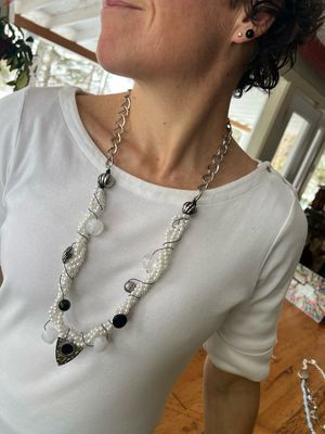 COLLIER CHEMIN DE PERLES