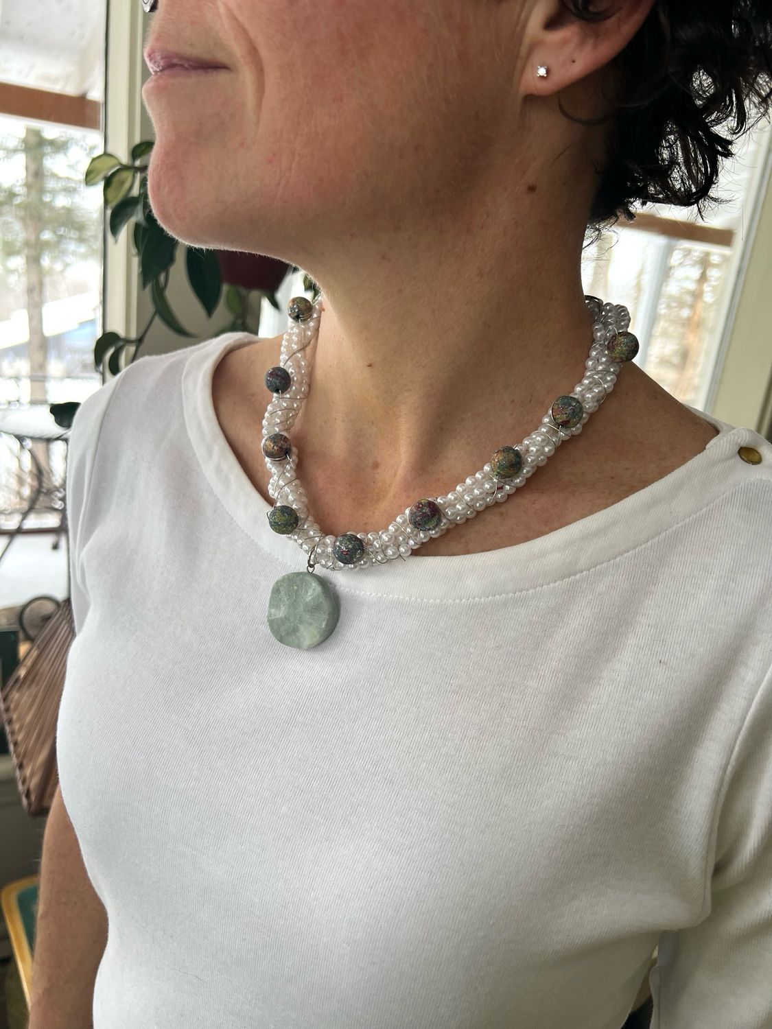 COLLIER CHEMIN DE PERLES ET PIERRE AVENTURINE