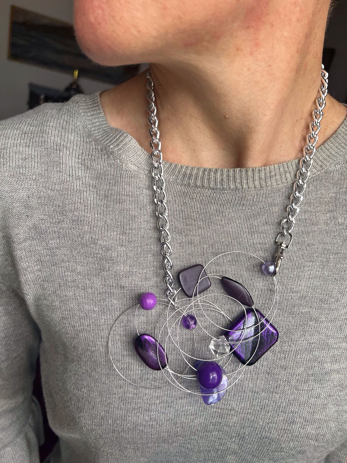 COLLIER TOURBILLON VIOLET