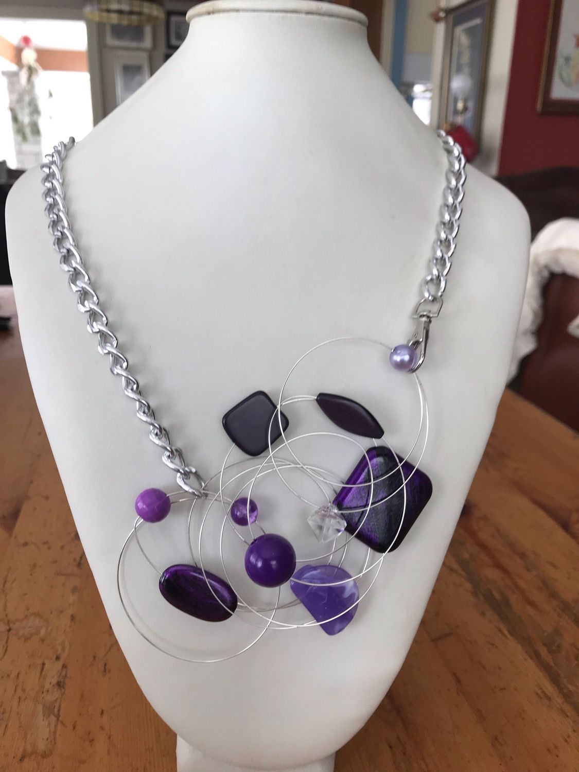 COLLIER TOURBILLON VIOLET COLLIER TOURBILLON VIOLET