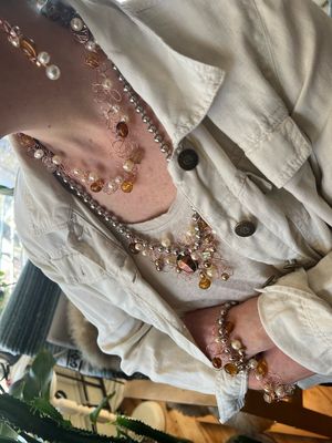 ENSEMBLE 5 BIJOUX DENTELLE FANTAISIE