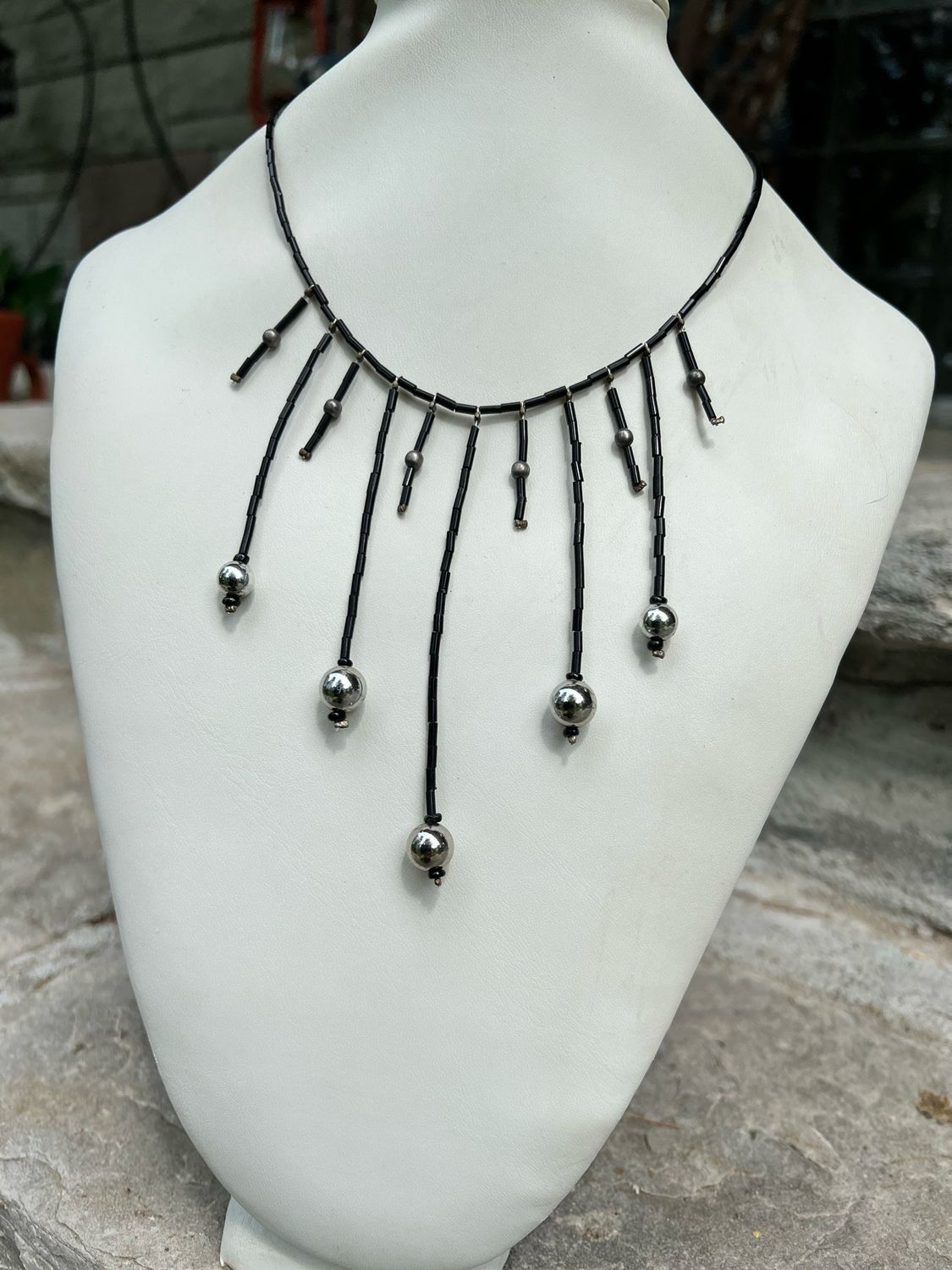 COLLIER SOLEIL NOIR