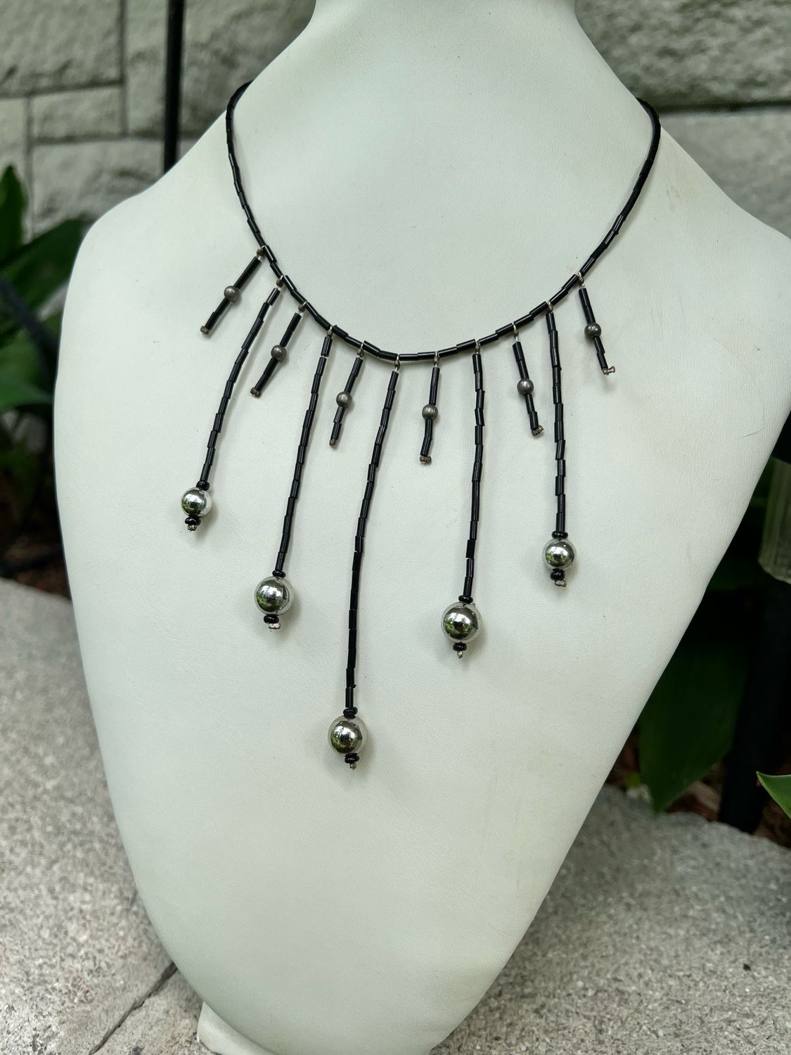 COLLIER SOLEIL NOIR