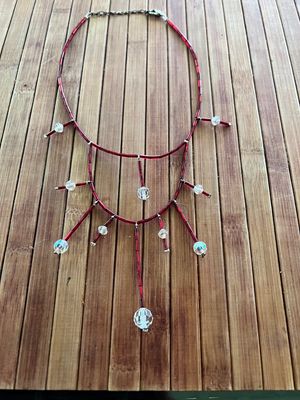 COLLIER SOLEIL ROUGE