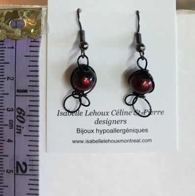 BOUCLES D’OREILLES ROUGE NOIRE