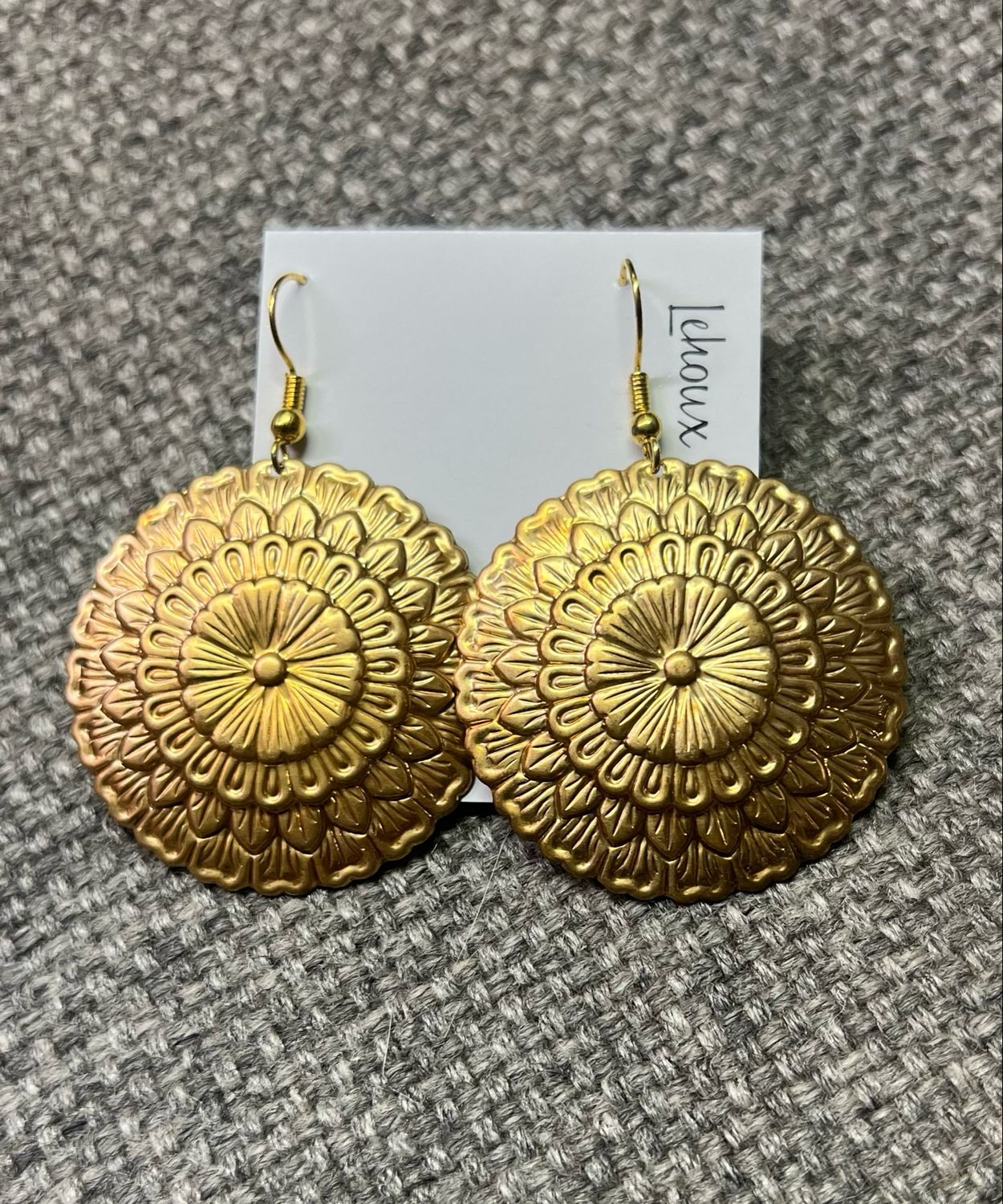 BOUCLES D’OREILLES PASTILLES D’OR BOUCLES D’OREILLES PASTILLES D’OR