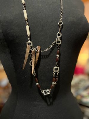 COLLIER BOIS DES NEIGES