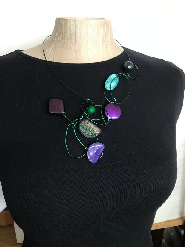 Colliers SANS ATTACHE