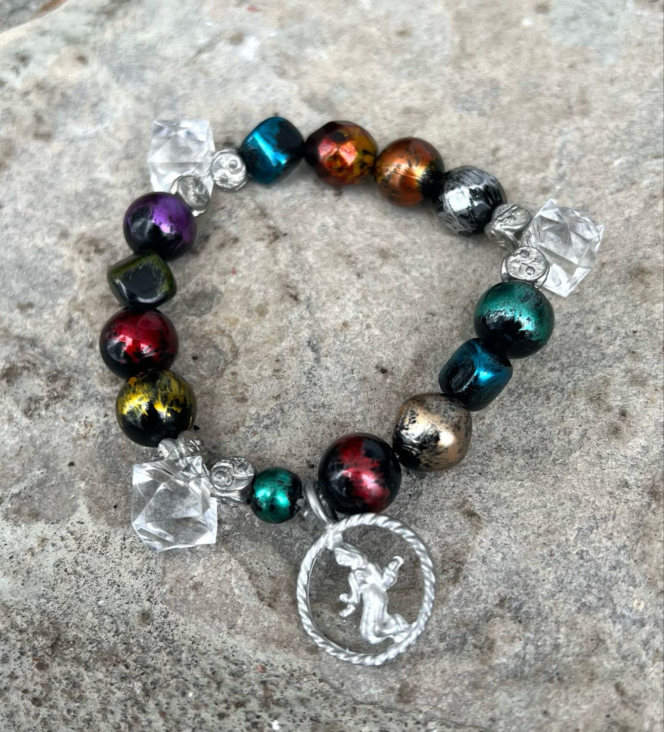 BRACELET CHARMS COLORÉ