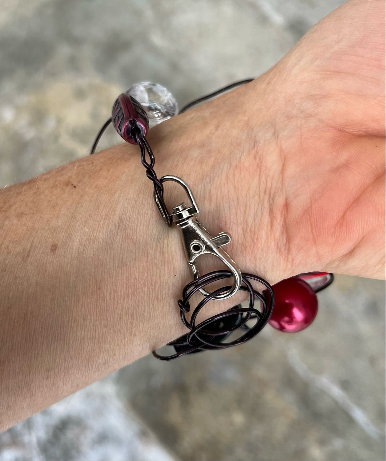 BRACELET D’ARCHITECTURE ROUGE