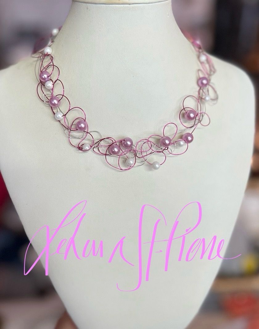 COLLIER DENTELLE PERLÉE ROSE