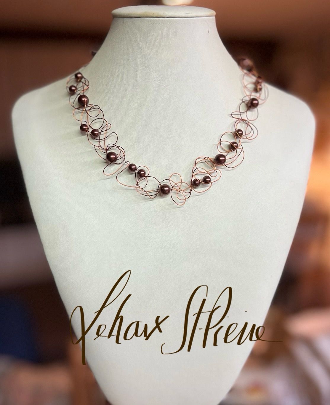 COLLIER DENTELLE PERLÉE MARRON