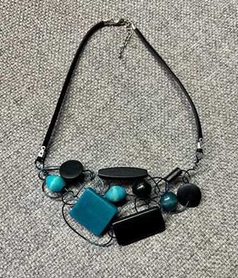 COLLIER BOIS D’ARCHITECTURE TURQUOISE