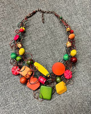 COLLIER ROYAL BOIS MULTICOLORE