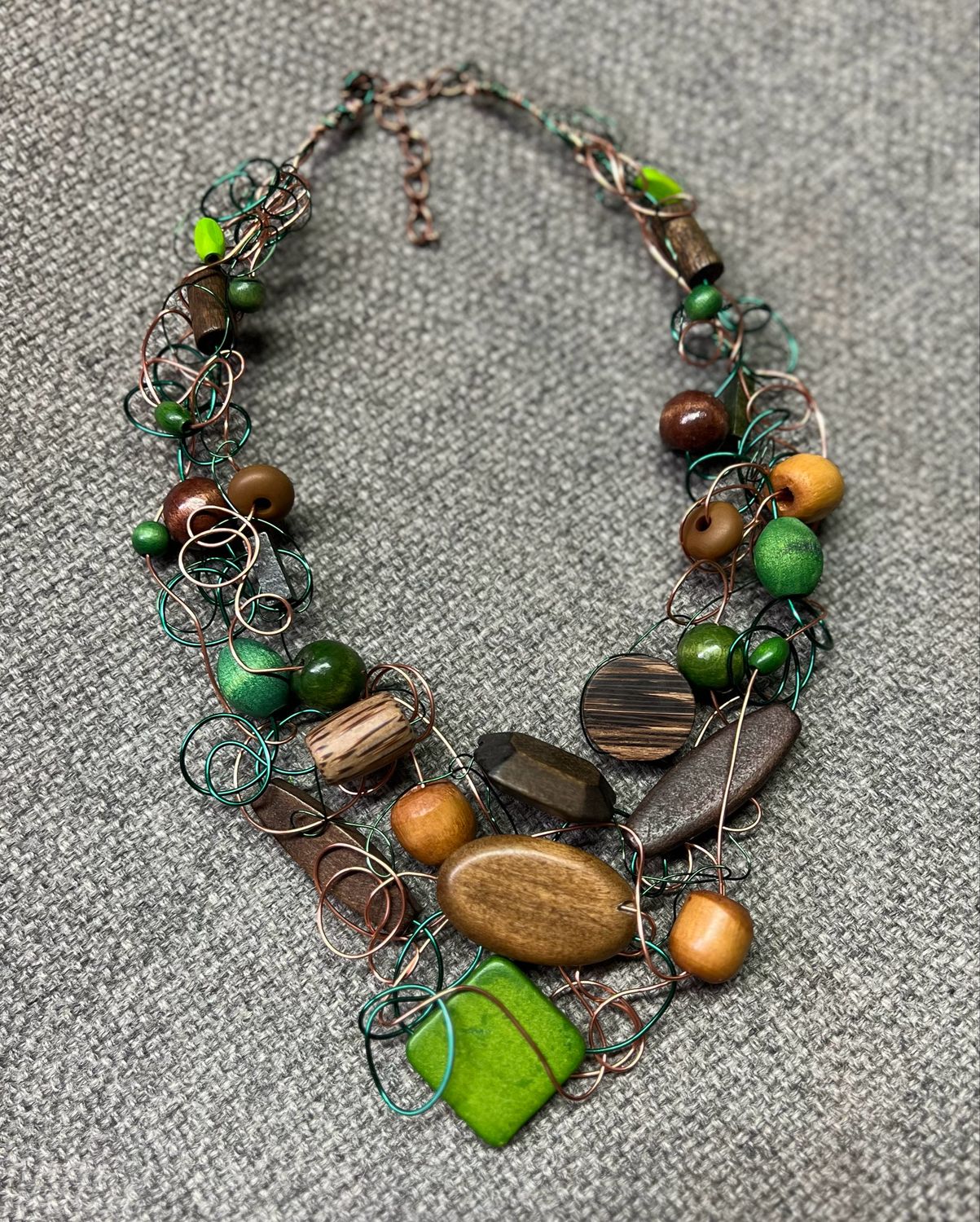 COLLIER ROYAL BOIS VERT