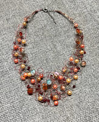 COLLIER ROYAL ORANGE PRESSÉE