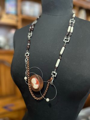 COLLIER CAMÉE À L’INFINI 