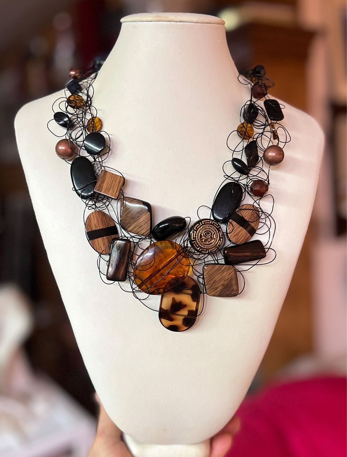 COLLIER ROYAL CHOCOLAT NOIR COLLIER ROYAL CHOCOLAT NOIR